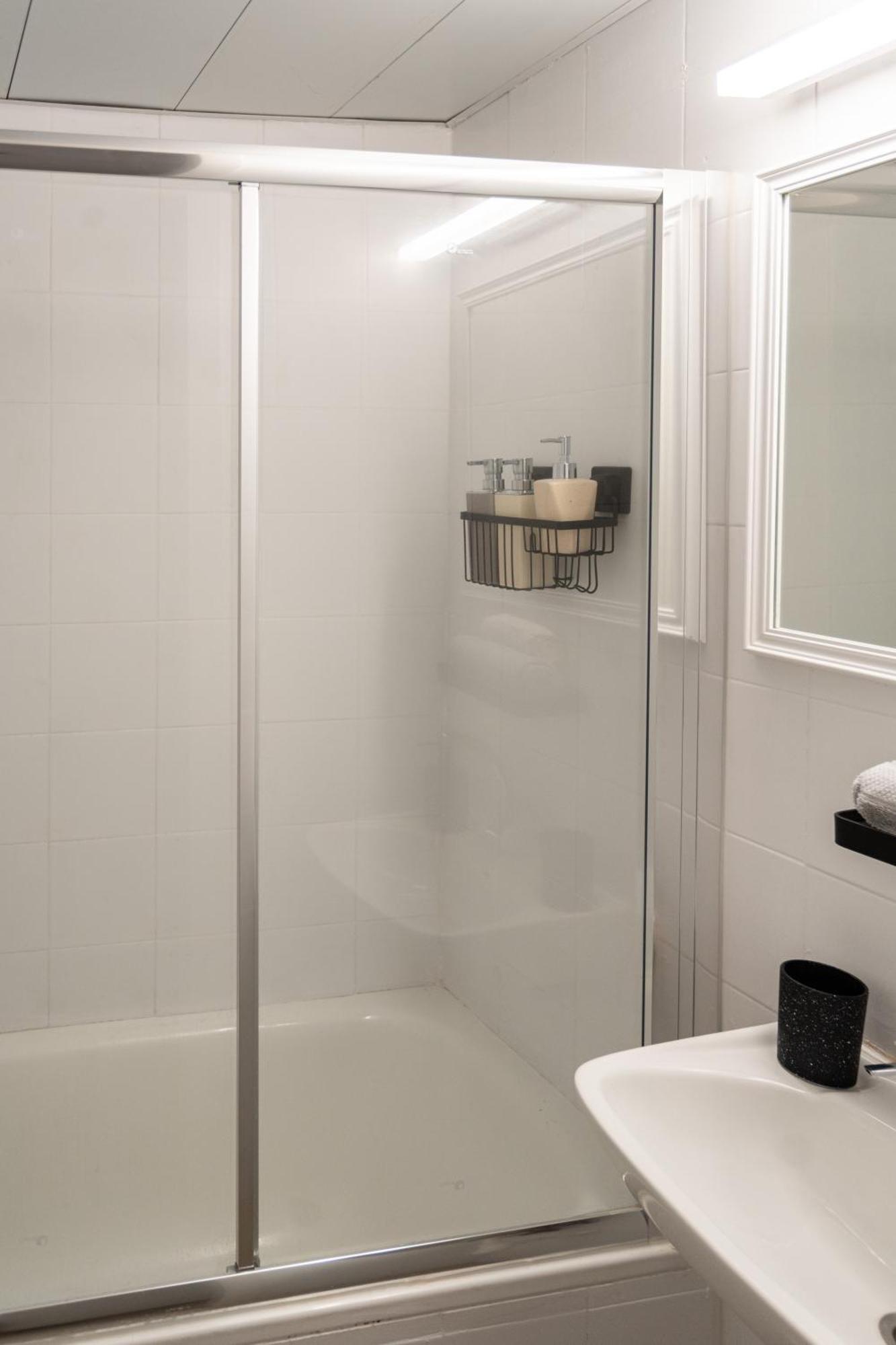 Eliezer Ben Yehuda Residence With Shelter Tel Aviv Ngoại thất bức ảnh